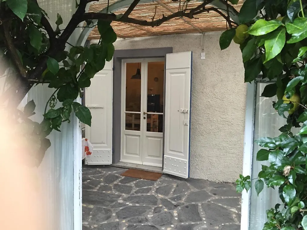 Apartment Il Nido Sul Mare A Forte Dei Marmi Italy